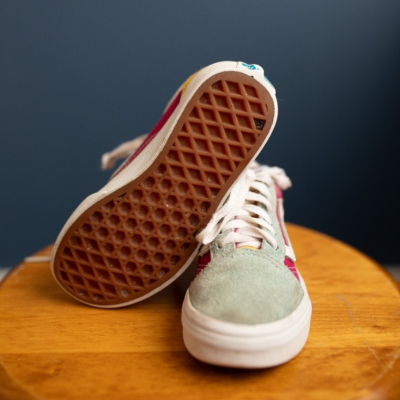 2/$20-VANS Color block sneakers - Picture 3 of 4